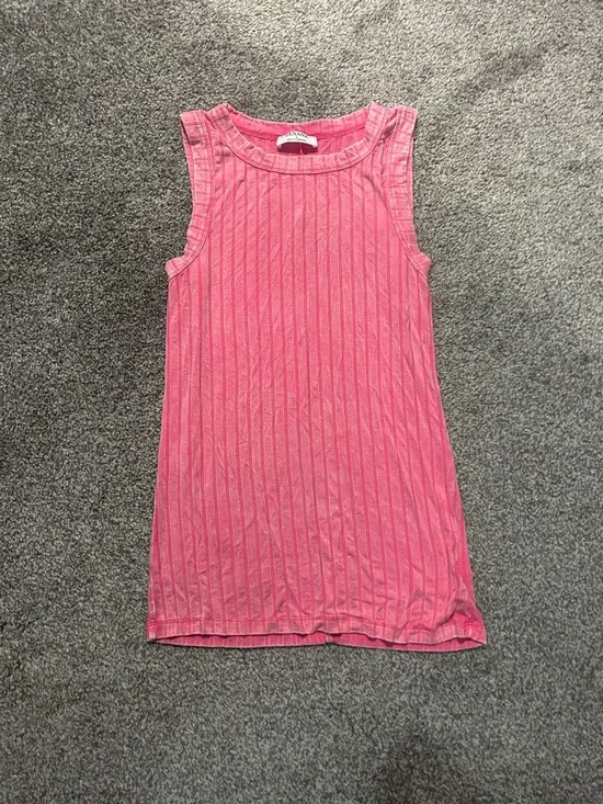Pink Ribbed Tank Top - Picture 1 of 1